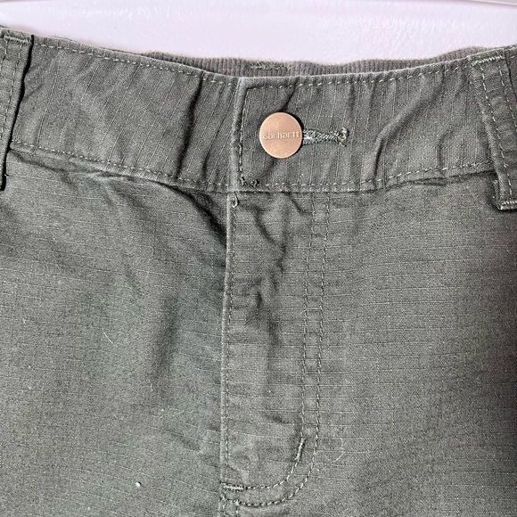 Carhartt Size 8 Original Fit Green Khaki Shorts - Picture 3 of 10